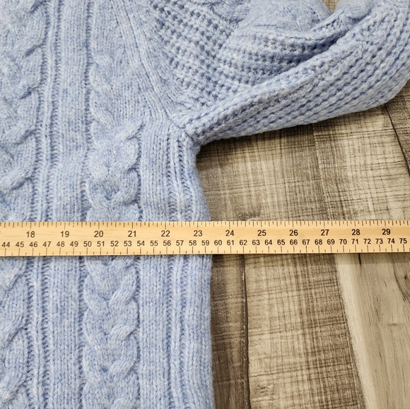 American Eagle Outfitters Light Blue Cable Knit Turtleneck Sweater - Picture 4 of 8